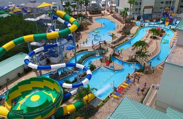 Splash Harbour Waterfront Condo, Harbourside #6617