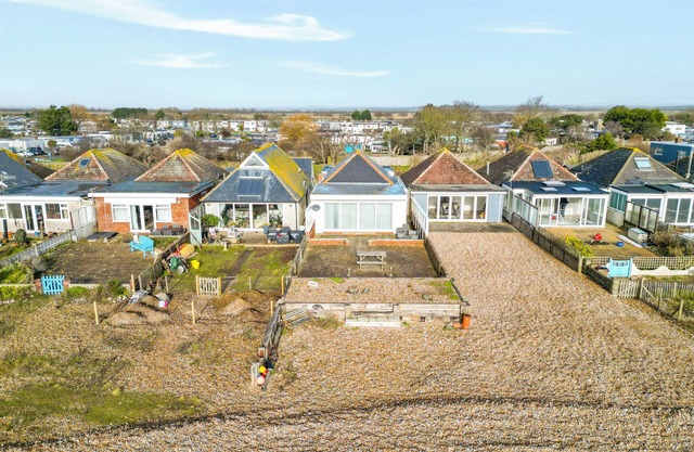 Splash-Pevensey Bay, Discover the perfect seaside escape