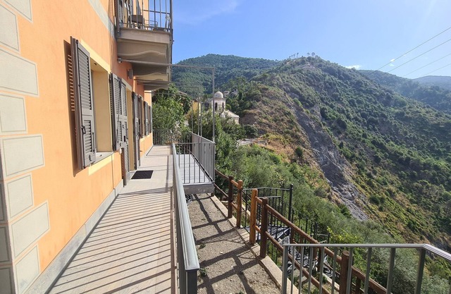 ☆ Splendid Sea View and Relax ☆ Family / Couple HOMY 5 TERRE