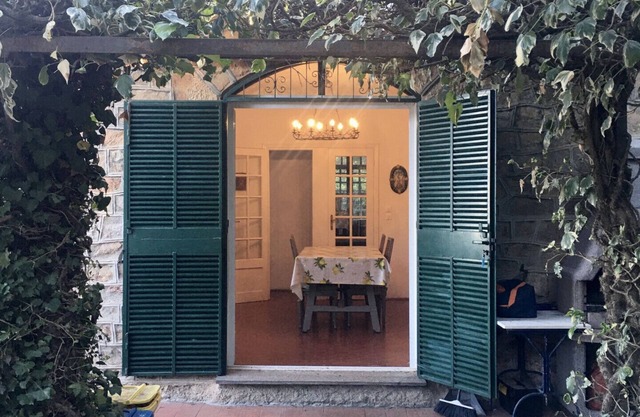 Splendid Villa with Sea View Alassio