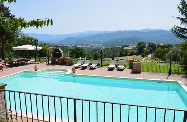 Spoleto Villa, antike Villa mit Strandsportplatz