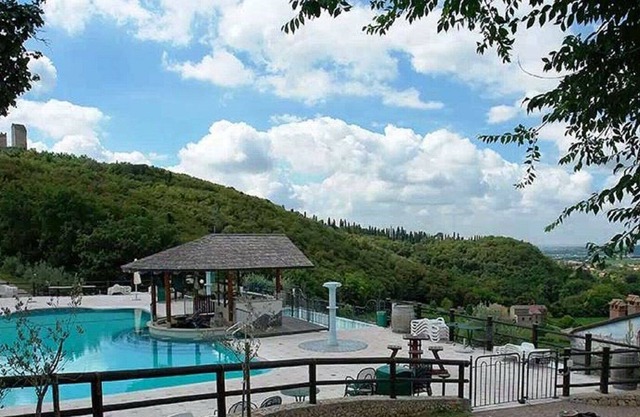 SPORTING HOTEL SAN FELICE Dreibettzimmer