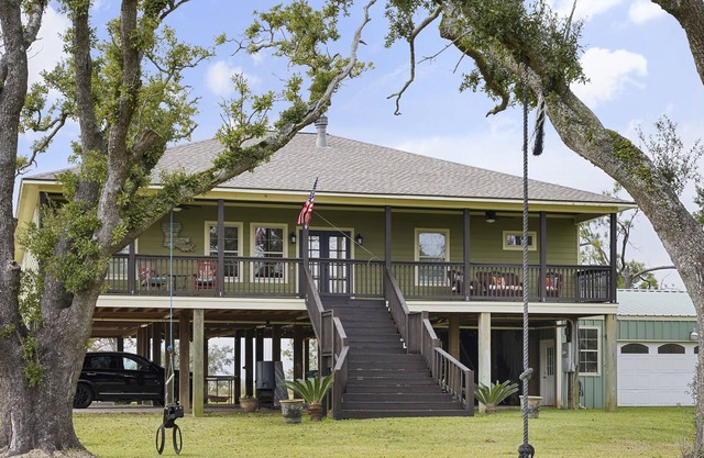8 Acres of Sportsman’s Paradise