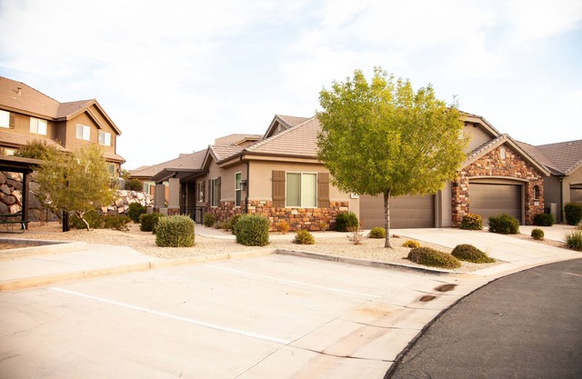 Wunderschönes, NEUES, 3 Zim. Stadthaus Coral Ridge Community! Sommerpreise 5 Sterne