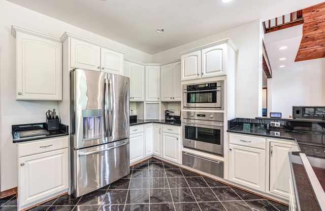 Sprawling Lancaster Home ~ 6 Mi to Kilmarnock!