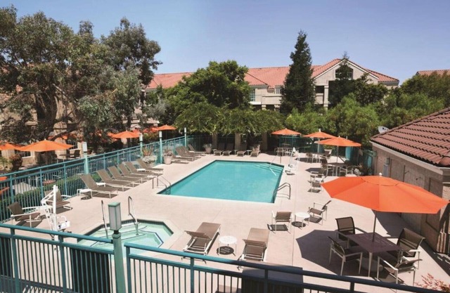 Spread Out in This All-Suites Room in Pleasanton, CA !