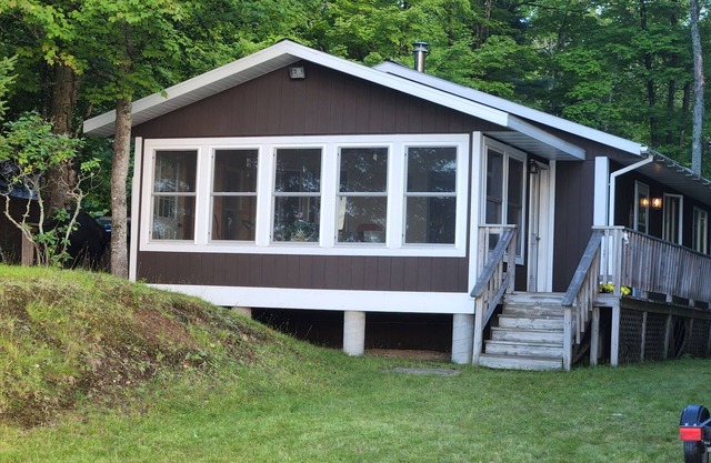 Spring / Summer Availability! Northwoods Cabin on Beautiful Lake