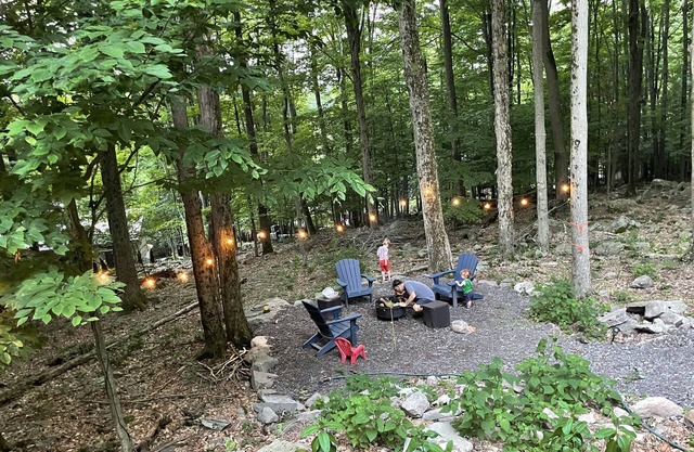 Spring & Summer in the Poconos! Grill, Firepit, Hot Tub, Pools, Beach, Golf MORE