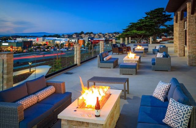 SpringHill Suites by Marriott The Dunes On Monterey Bay