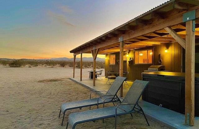 Spy Mountain Hideaway On 5 Acres W/ Hot Tub & Privacy! 1 Bedroom Home by RedAwning