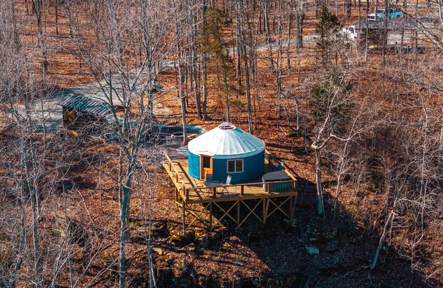 St Francis River: The Blue Yurt and Hot Tub