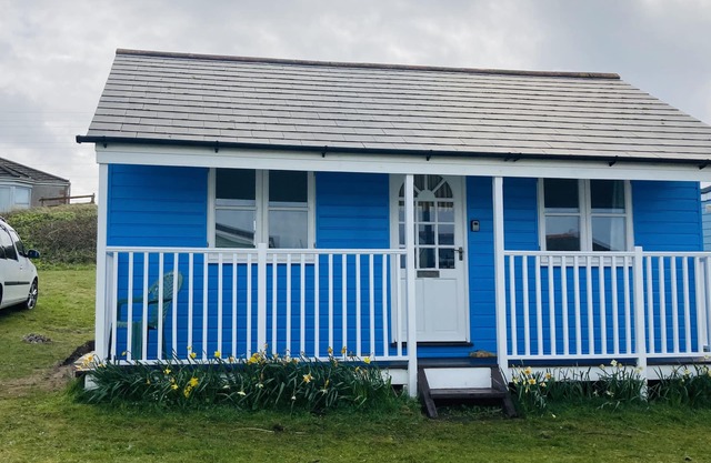Selbstverpflegung traditionellen Strand Chalet Rückzug. 4 Schlafplätze St. Ives Bay.