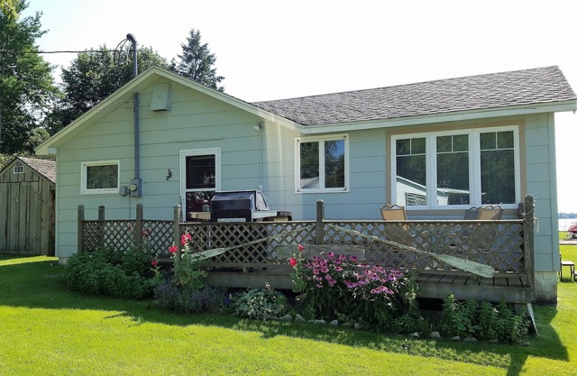 St. Lawrence Riverfront Getaway