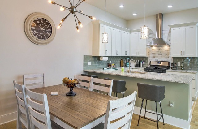 St Louis Vacation Rental ~ 5 Mi to Downtown