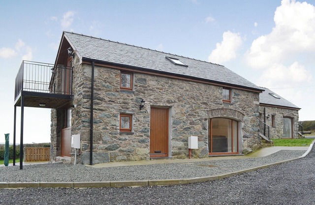 2 bedroom accommodation in Bodedern, near Holyhead