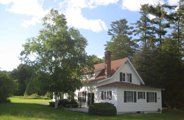 Stable Properties - Charming Four Bedroom Cottage With Beautiful Views