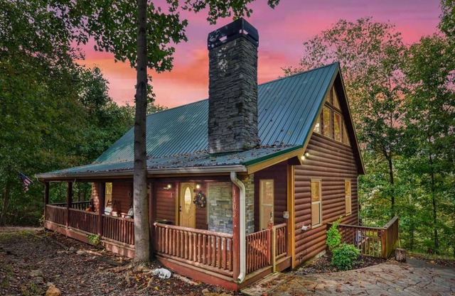 NEU! "Treppe zum Himmel" Talking Rock Creek Cabin