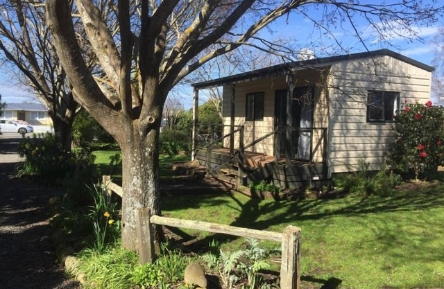 Neu renoviertes Ferienhaus in ruhigem Garten