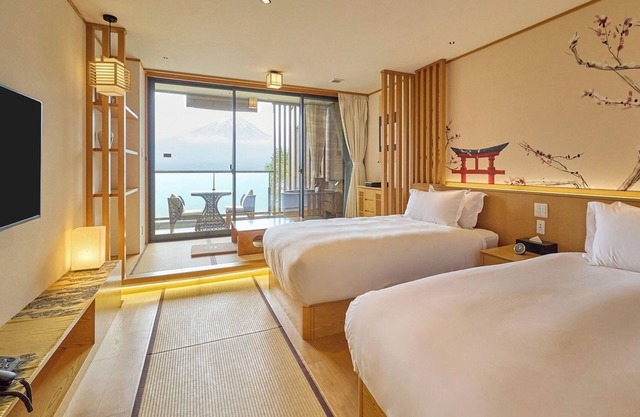 View of Mt Fuji Standard JapaneseWestern Room Openair bath and balcony included Room only / Minamitsuru-gun Yamanashi