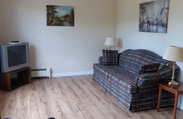 New London Bay Motel - Apartments und Zimmer in malerischer Lage - New London Bay Motel Standard Zimmer mit Queensize-Bett Nr. 9