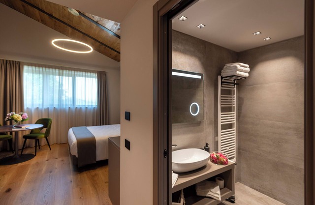 Standard Room 104, no balcony - Relais PQlin & Winery.