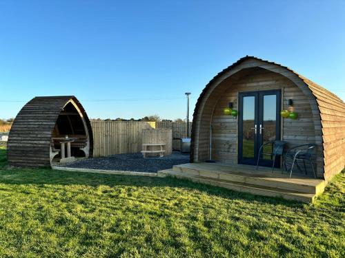 Standen Lodge - Glamping Pods with hot tub - Mablethorpe