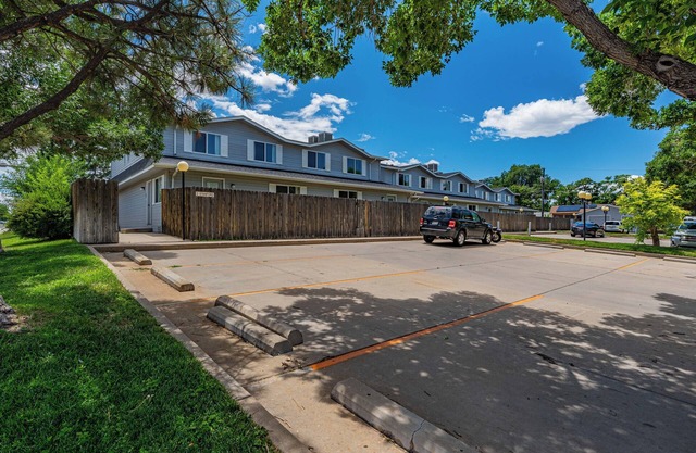 Stanford Ave Pueblo, Colorado 9