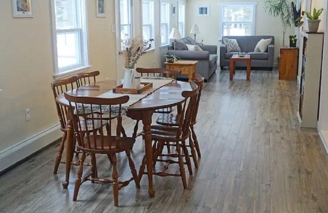 Stanhope Vacation House – Walk to the beach!