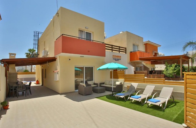 Star House