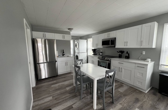 Star Lake Bungalow