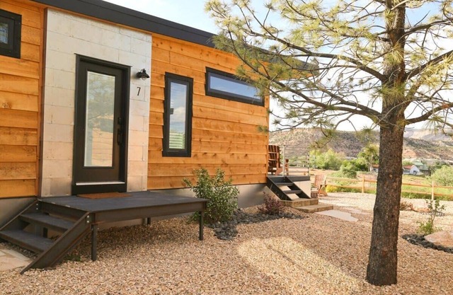 Escalante entkommt Star Lily-Tiny House