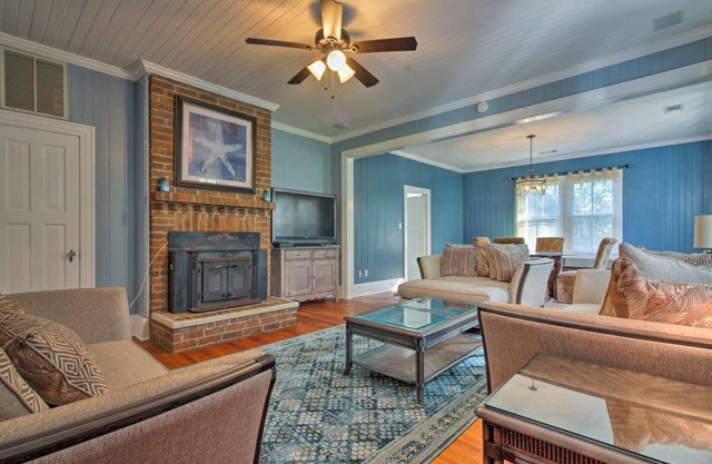 Starfish Home for 10, Fast EV Charger+Pet Friendly