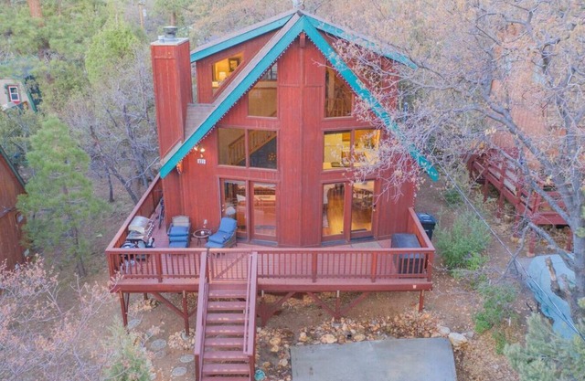 Stargazer: A-Frame, Jacuzzi, Dogs Ok, Trails, AC