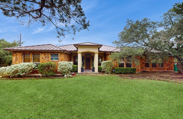 Stargazers' dream home on 1.5 acres w/ telescope-near wineries-Dogs ok