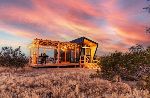 Stargazing Tiny Home - Starry Haven