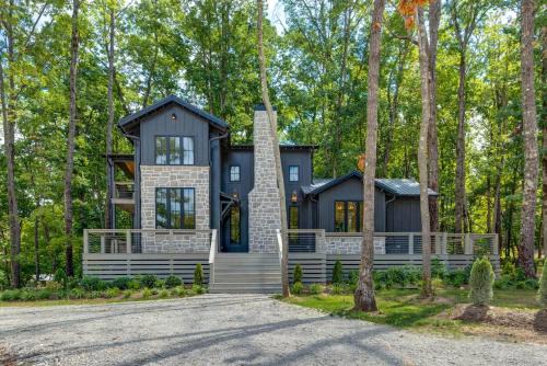 Starry Night On Monteagle-retreat Waters Edge