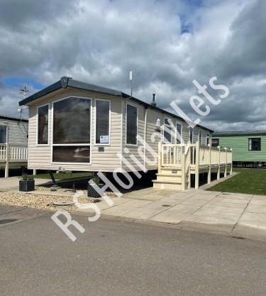 Starview 8 berth Caravan