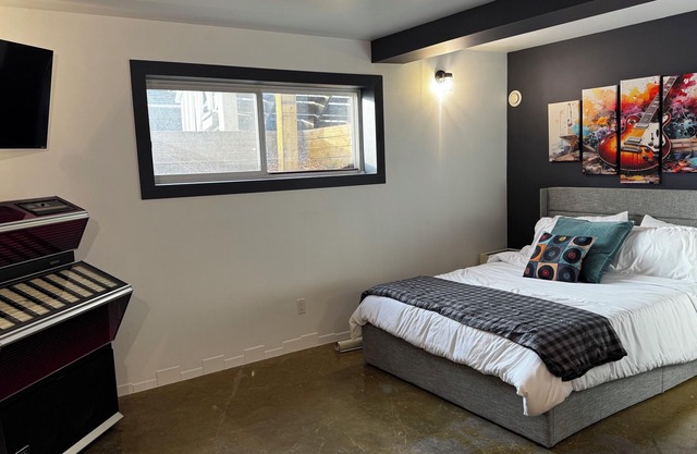 Stay at La Grange