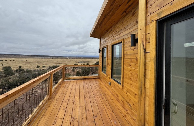 Stay in AMAZING tiny cabins @ The Cedars w Walkout Decks and DARK SKIES!