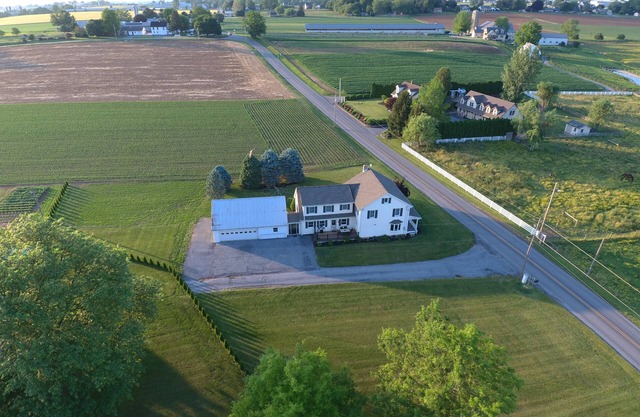 Stay in the heart of Amish country. Close to many popular attractions,