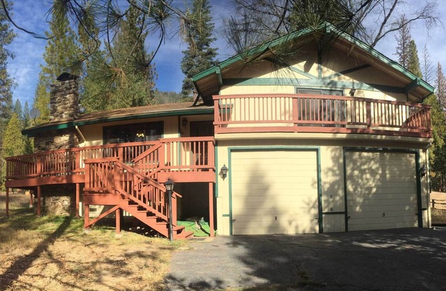 Übernachten Sie in Wawona im Yosemite-Nationalpark!