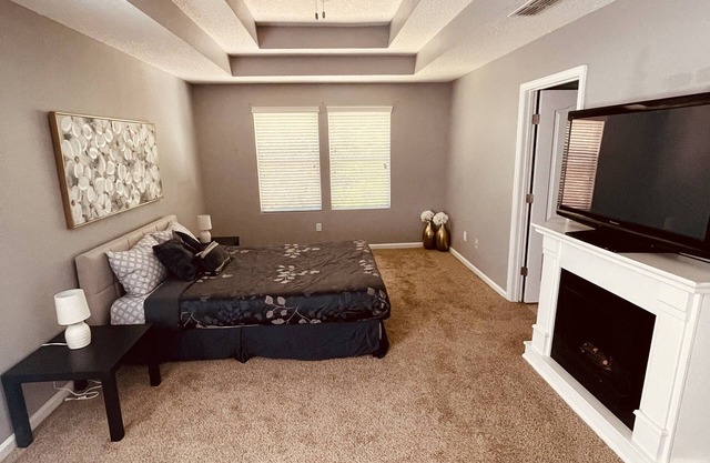 Stay Jacksonville best location! Home away from Home!