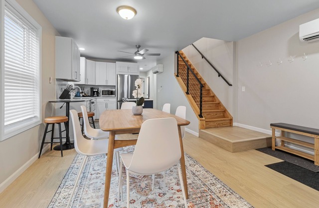 Stay & Play: New 3BR, Hot Tub + Games