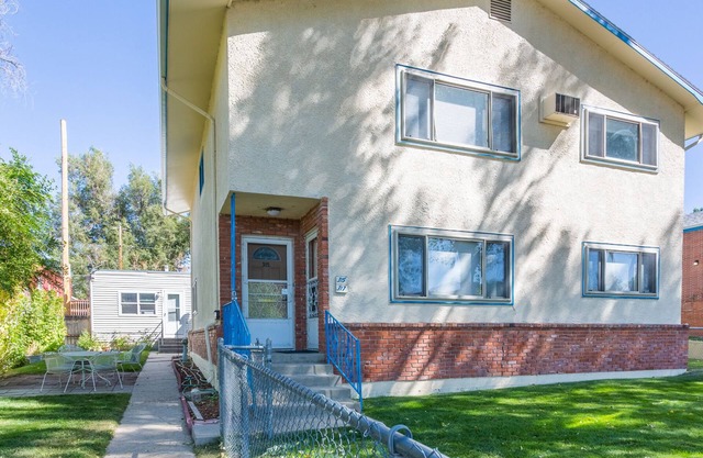 "Discover Convenience and Comfort: Family-Friendly Duplex Steps from Downtown Casper!