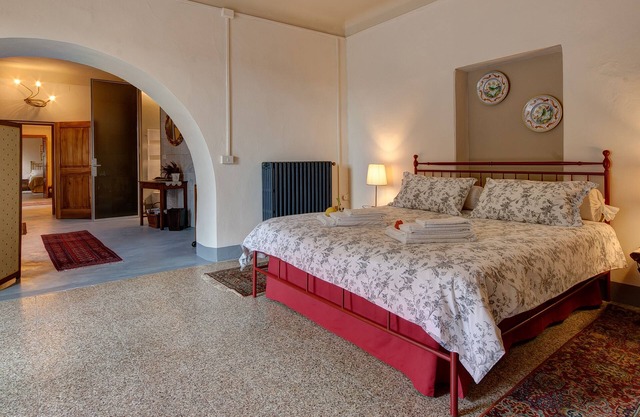 Bleib, denke und entspanne. 15 'Fahrt von Pisa, Lucca und dem Strand. Die Suite