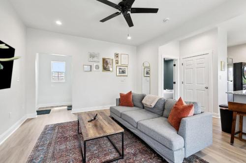 StayAE Downtown - One Bedroom, 2nd Floor