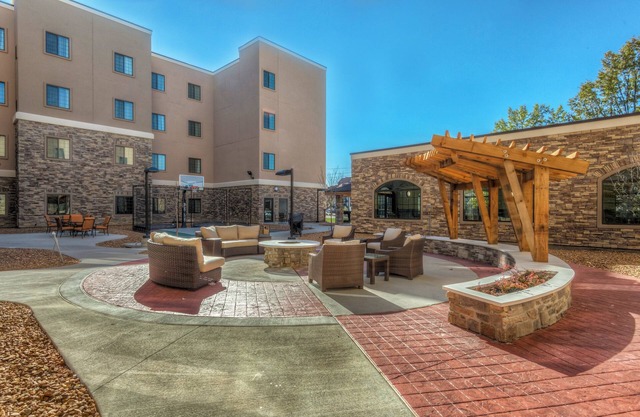 Staybridge Suites St Louis - Westport by IHG