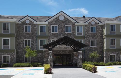 Staybridge Suites Fairfield Napa Valley Area by IHG