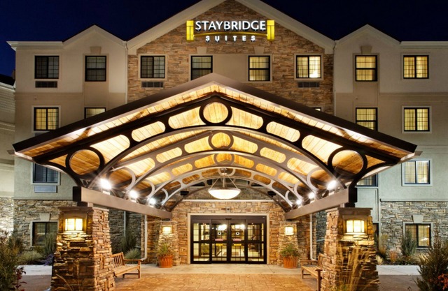 Staybridge Suites Rochester - Commerce Dr NW by IHG