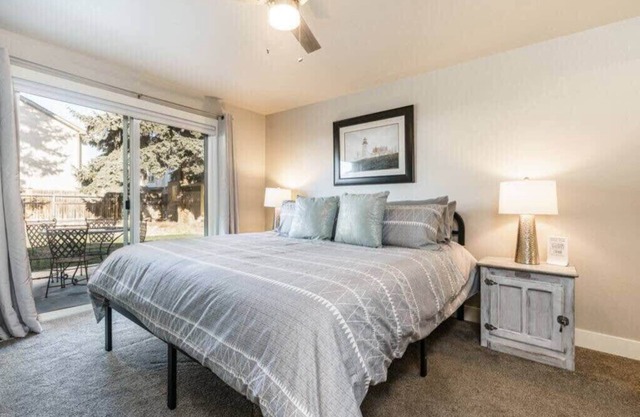 #StayInMyDistrict Guest Suite Downtown Meridian